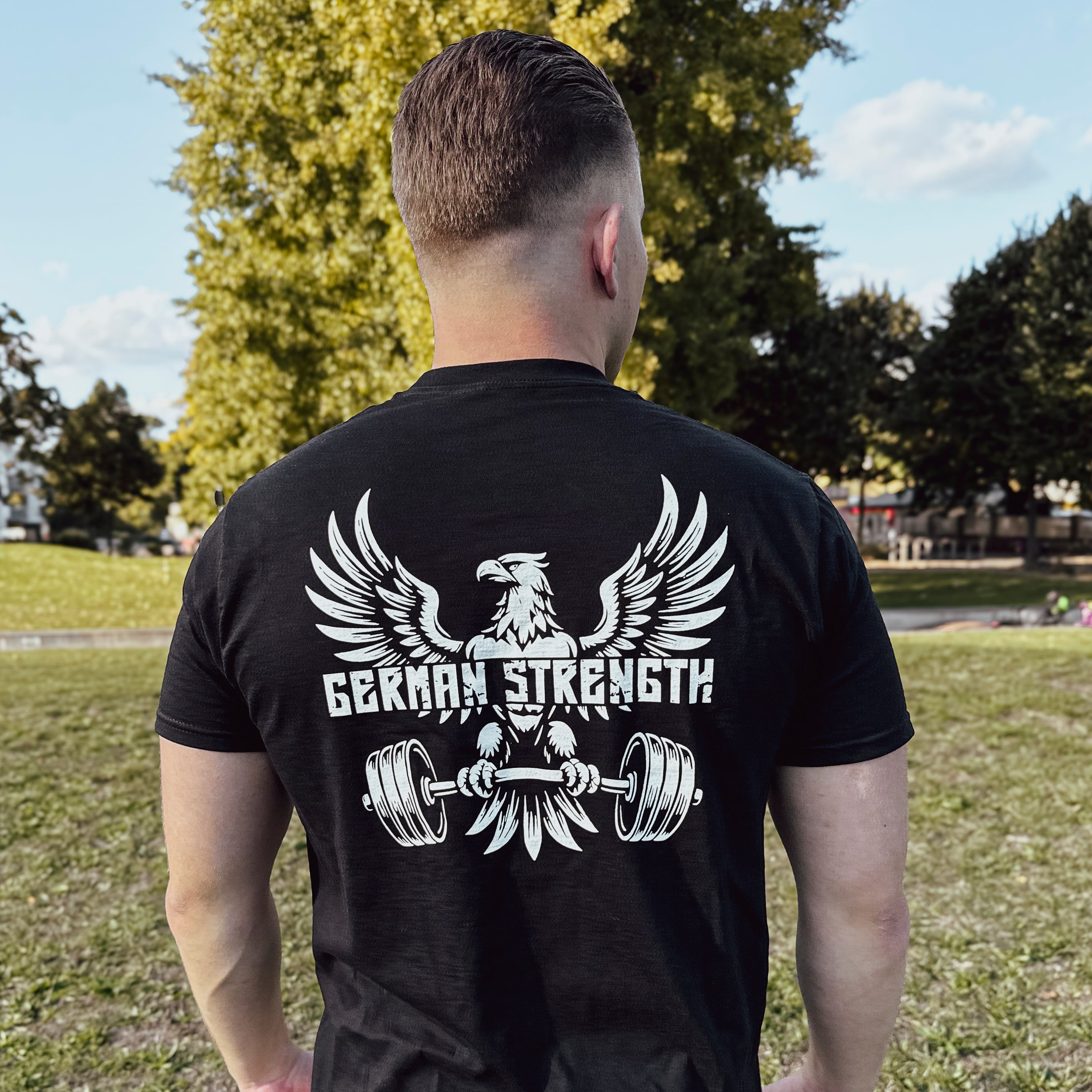 T-Shirt German Strength  - Backprint Spreadconnect